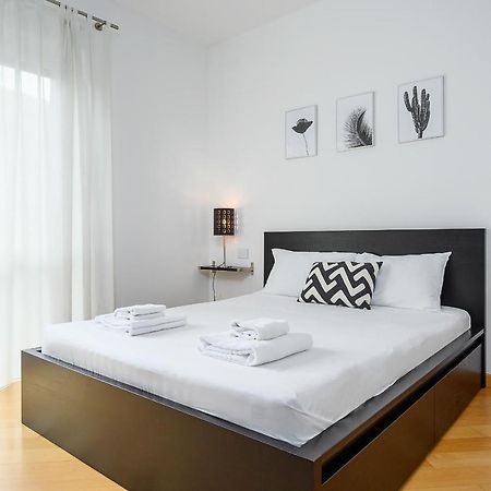 Stylish Condo Garibaldi Sempione 85M2 - Self Check-In Mediolan Zewnętrze zdjęcie